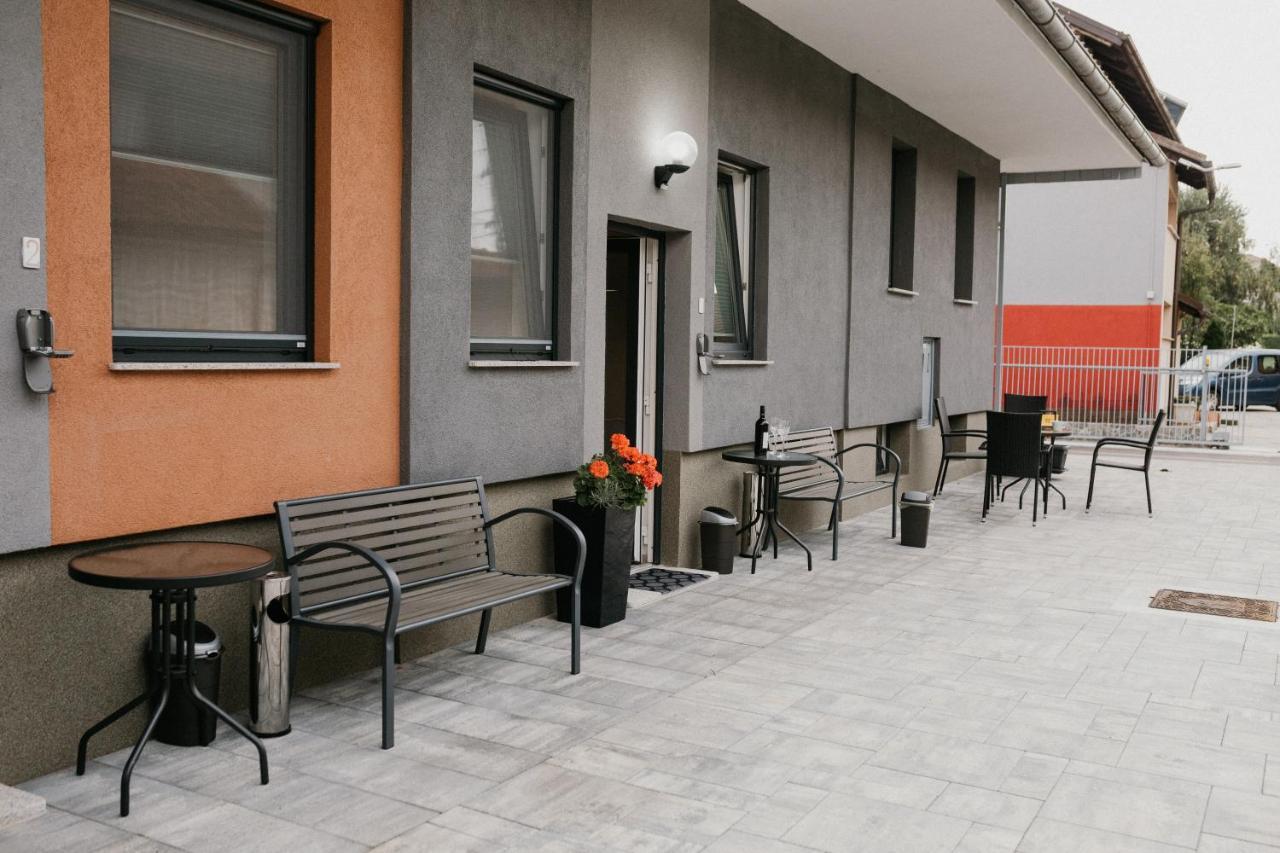 Apartments Drevi Lublaň Exteriér fotografie